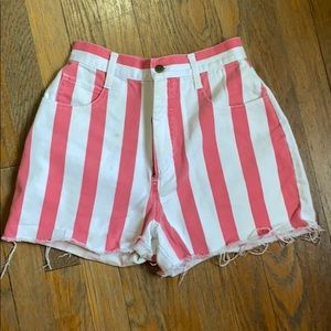 Vintage high waisted striped shorts